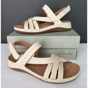 NIB Clarks Artisan Cecily Strap Cream Braided Leather Comfort Sandals Sz 9 1/2